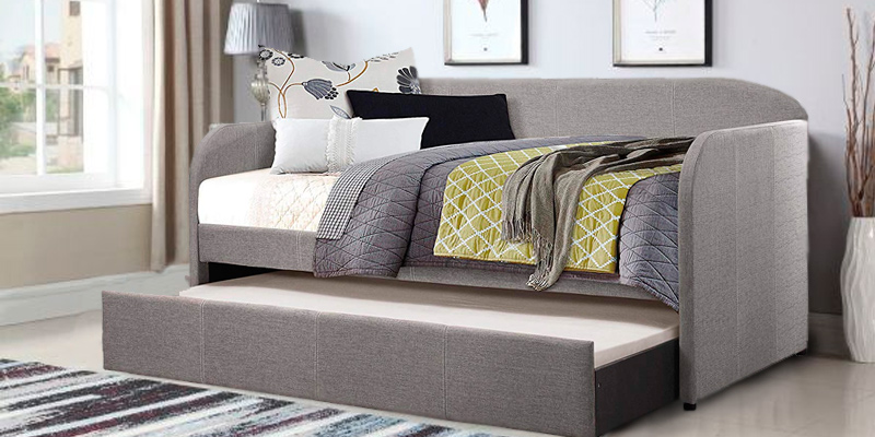 Homelegance Daybed with Roll-out Trundle in the use